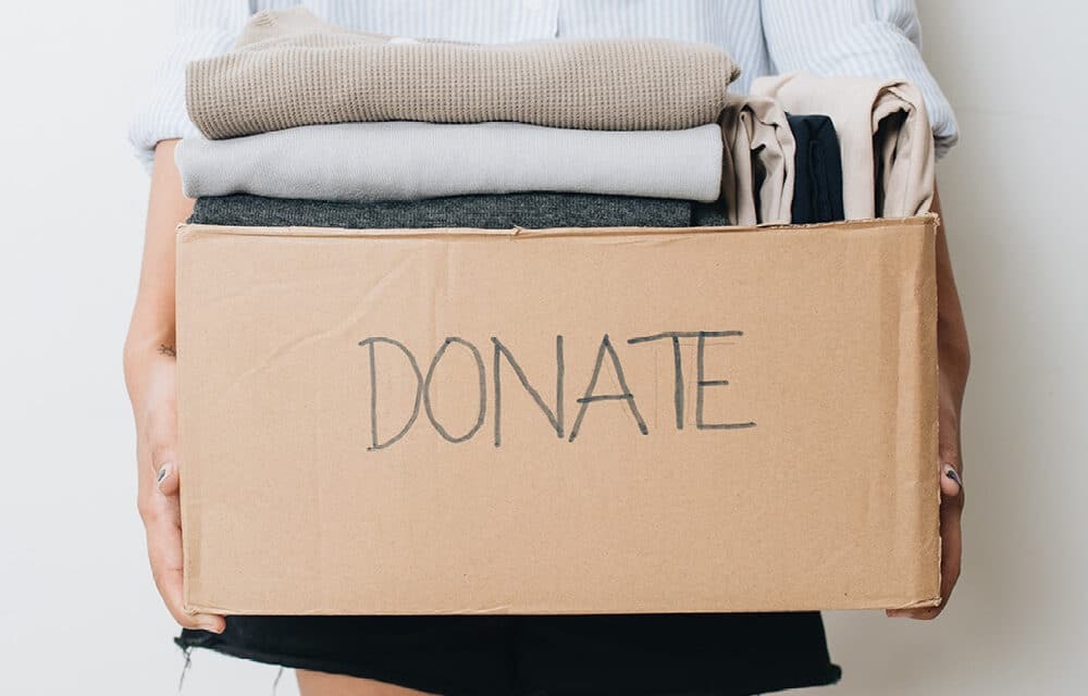 How You Can Declutter Sentimental Items Without The Overwhelming Guilt ...